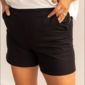 Classic Black linen Women's Shorts